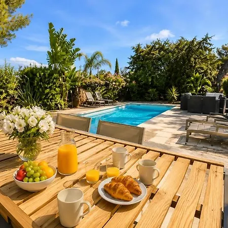 De Bianca - Spacious - Quiet Villa *