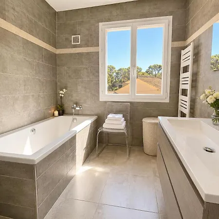 Villa De Bianca - Spacious - Quiet *